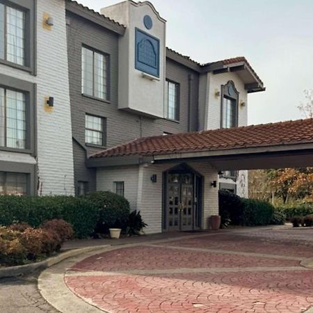 Days Inn By Wyndham Augusta Washington Rd Екстер'єр фото