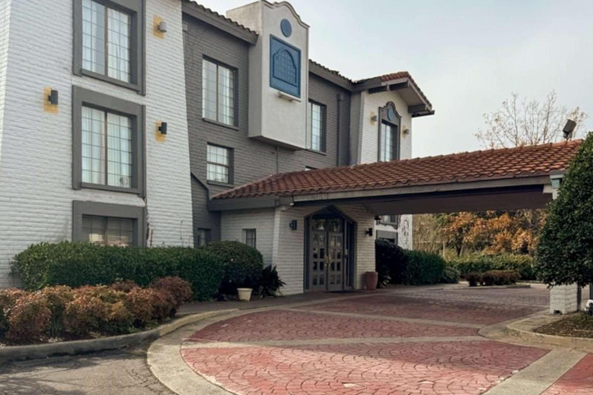Days Inn By Wyndham Augusta Washington Rd Екстер'єр фото